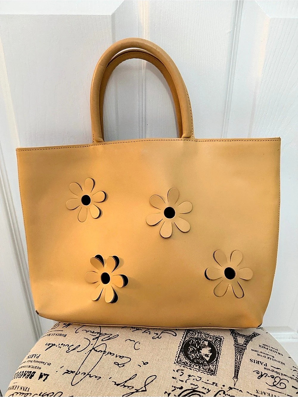 Vintage Claudia Leather Flower Tote
